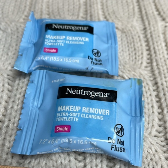 NWOT Beauty bundle/skin care. Upcircle, neutrogena - Picture 4 of 7